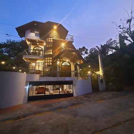 El Castillo Bed And Breakfast Angono Extérieur photo