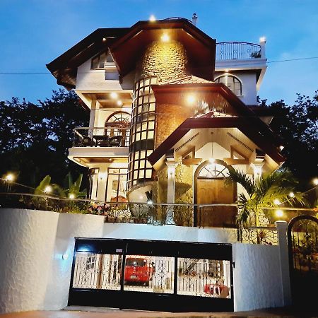 El Castillo Bed And Breakfast Angono Extérieur photo