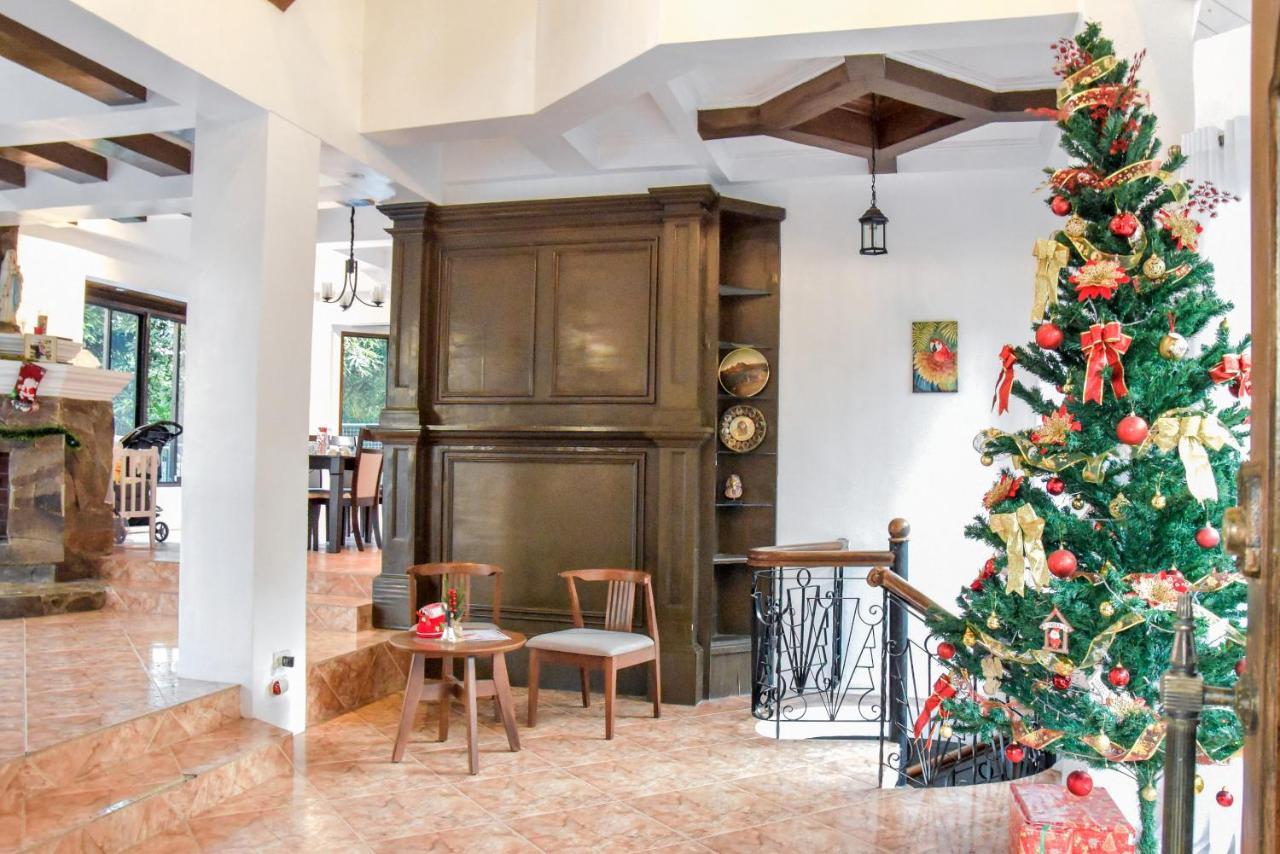 El Castillo Bed And Breakfast Angono Extérieur photo