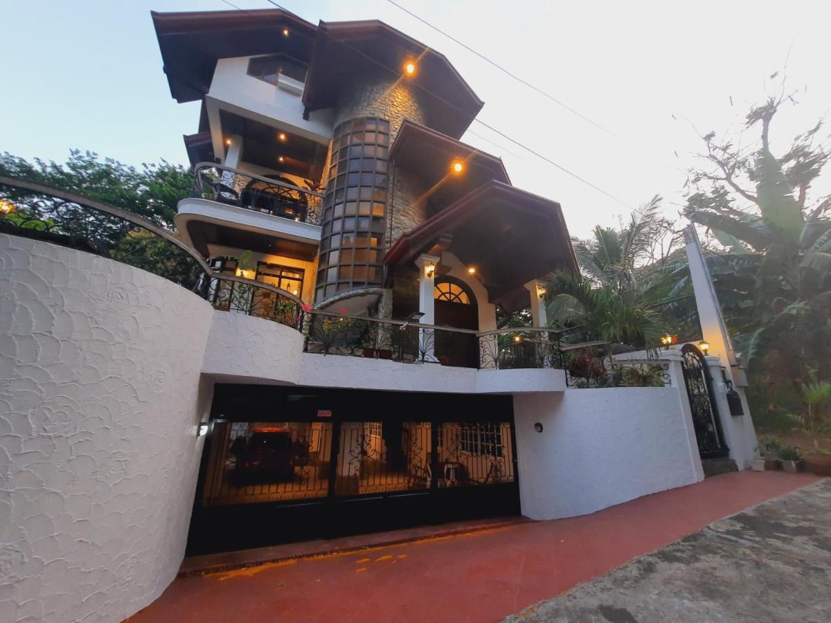 El Castillo Bed And Breakfast Angono Extérieur photo
