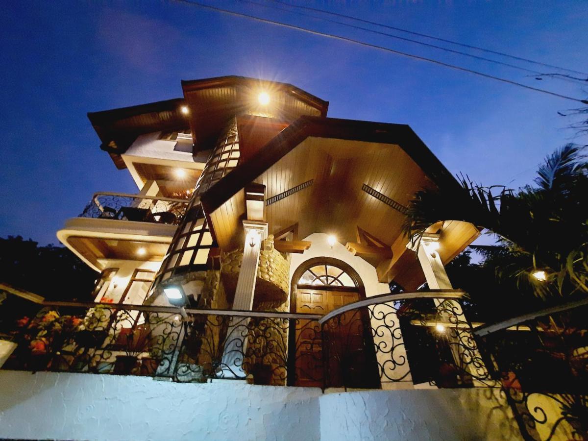 El Castillo Bed And Breakfast Angono Extérieur photo