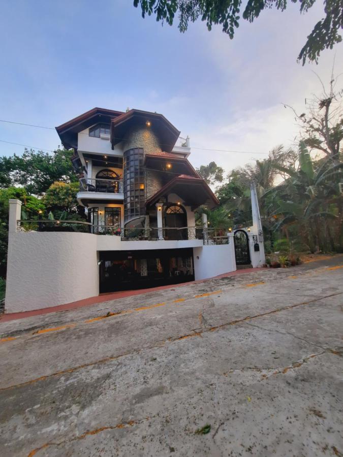 El Castillo Bed And Breakfast Angono Extérieur photo