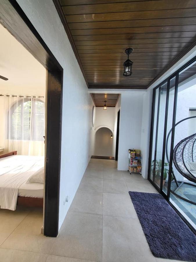 El Castillo Bed And Breakfast Angono Extérieur photo