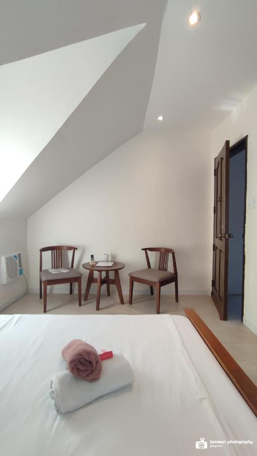 El Castillo Bed And Breakfast Angono Extérieur photo
