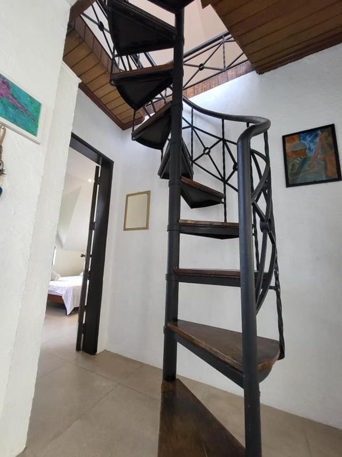 El Castillo Bed And Breakfast Angono Extérieur photo